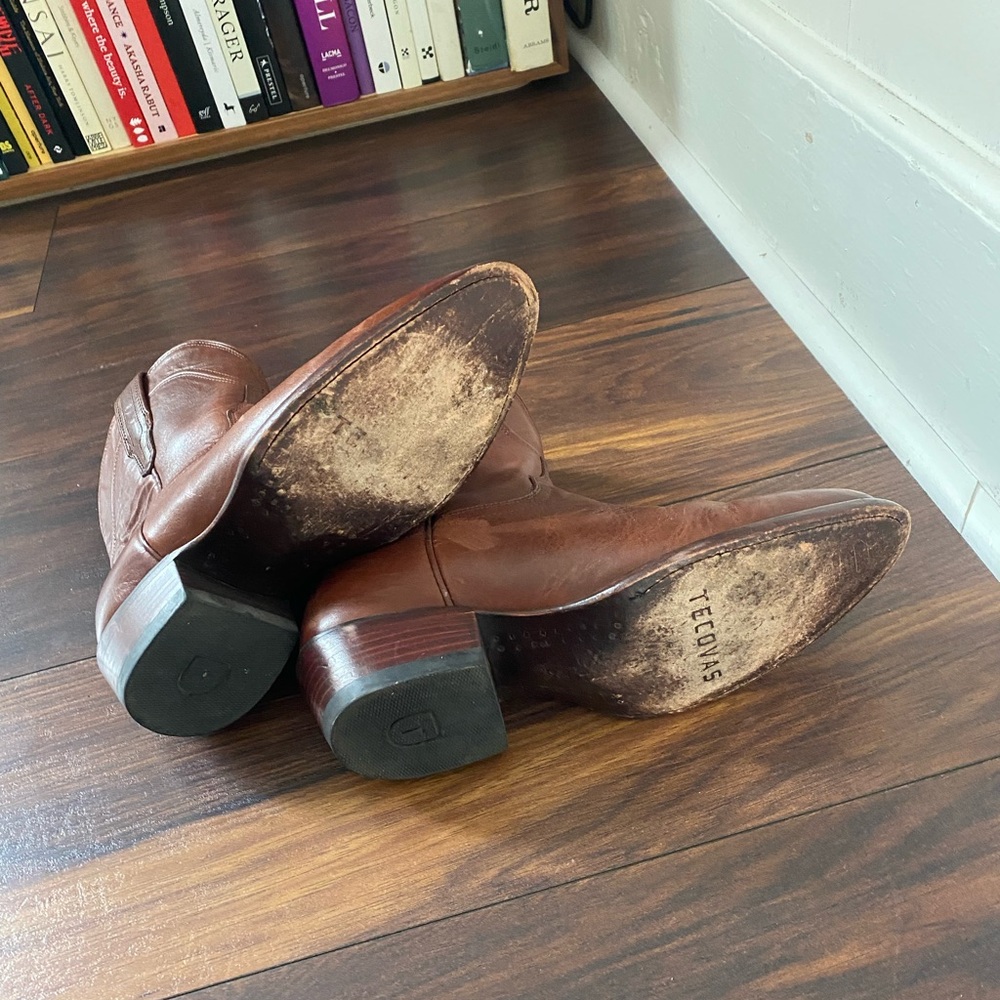 Tecovas Women’s Brown Leather Chelsea Cowboy Boot - Picture 4 of 4